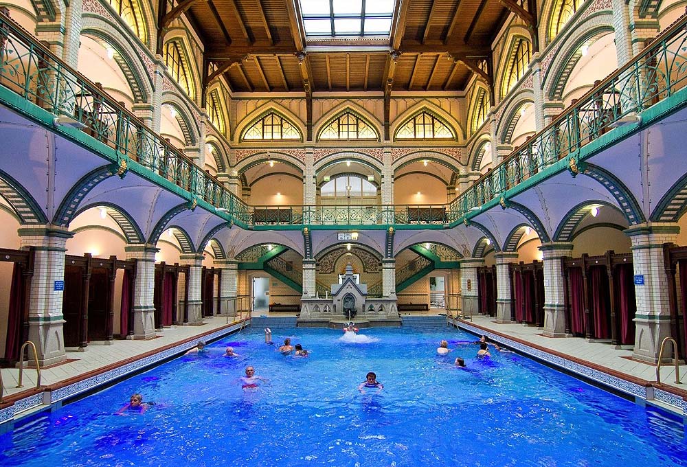 Zwembad-Johannisbad-Zwickau-Ertsgebergte-Saksen-Familievakanties.nl