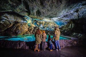 Druipsteengrot-Baumannshöhle-Rübeländer Tropfsteinhöhlen-Harz-Saksen-Anhalt-Familievakanties.nl